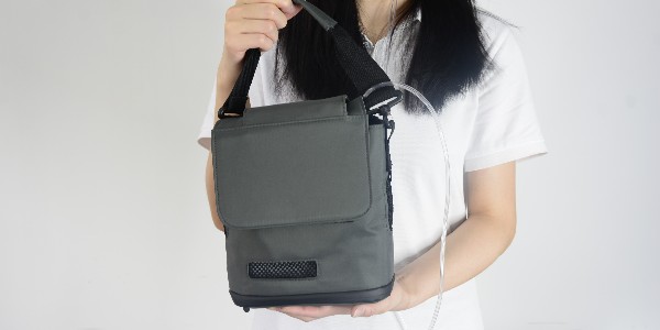 如何分辨保健型和醫(yī)用級便攜式制氧機